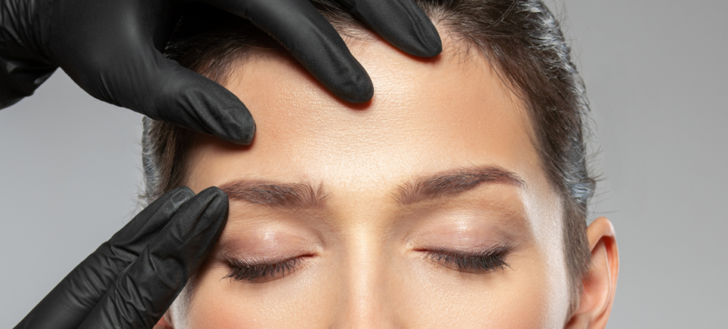 Endoskopowy lifting brwi